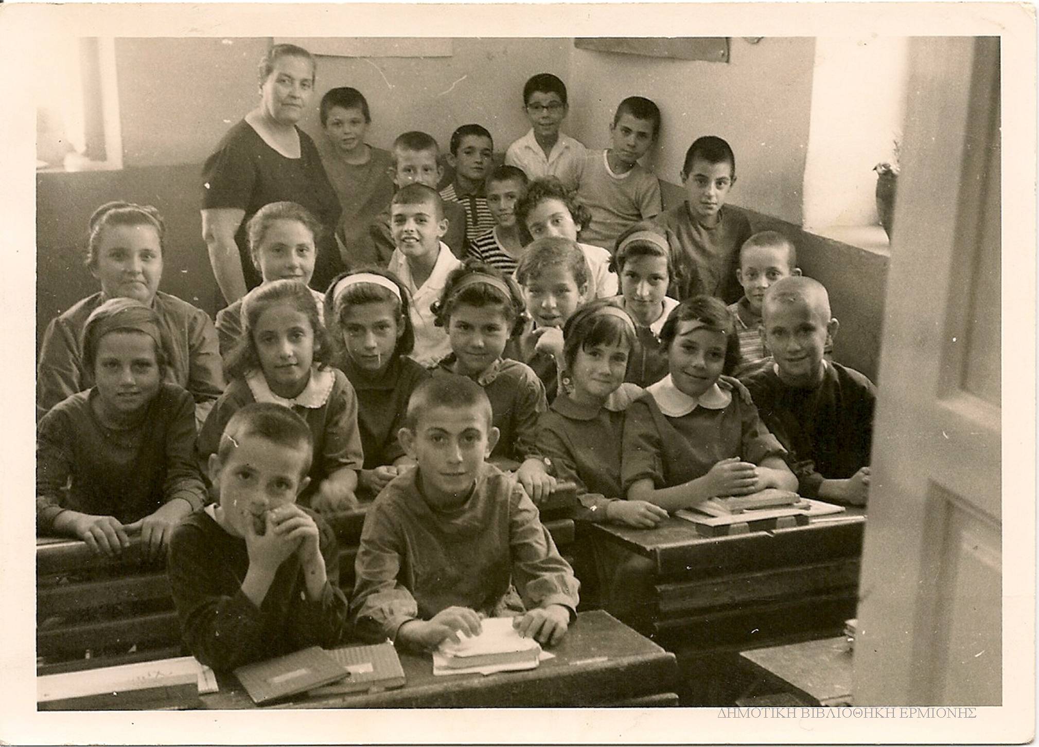 ΑΚ 04501967